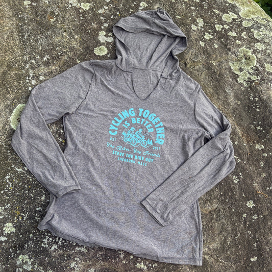 Grey long sleeve hoodie with imprint.
